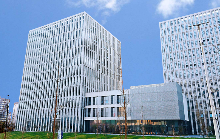 工程采购五金建材如何制定分批配送与仓储管理方案
