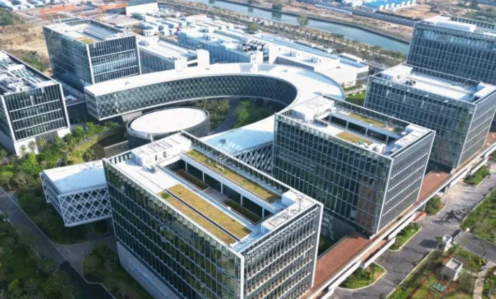 2025年五金建材批发市场供需趋势及工程采购策略调整要点
